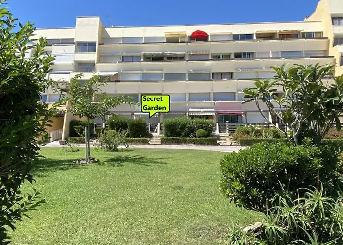 Apartment Secret Garden Port Nature Village Naturisme 3 Etoiles Agde